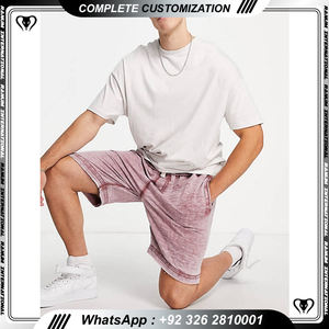 Short délavé à l'acide avec poches latérales et logo personnalisés et design pour hommes - Product Image 5