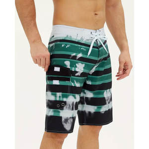 Meilleures ventes de shorts imprimés pour hommes, personnalisés, à séchage rapide, respirants, résistants, à des prix abordables, Offre Spéciale au Pakistan - Product Image 2