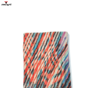 Chaussettes de sport de haute qualité, vente en gros de chaussettes de sport personnalisées en spandex/polyester antibactériennes pour l'hiver - Product Image 6