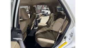 2022 4Runner SR5 V6 RWD Véhicules d'occasion haut de gamme en promotion saisonnière, transmission automatique intelligente, prêts à rouler - Product Image 4