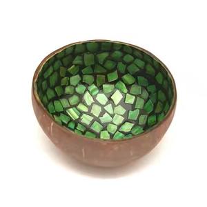 Cuenco de cáscara de coco azul con incrustaciones de conchas marinas al por mayor de Vietnam - Product Image 4