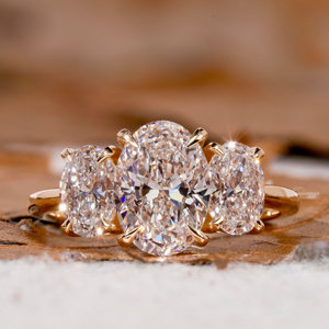 Anillos de Lujo de Alta Gama Hechos a Mano en Oro Amarillo de 18K, Estilo Clásico y Elegante, con Diamante Cultivado en Laboratorio de Corte Ovalado de 1.50 CT, Certificado IGI, para Mujer - Product Image 5