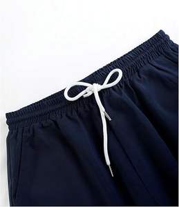 ชุดเซ็ตเสื้อยืดแขนสั้นและกางเกงขาสั้นสำหรับผู้ชาย คุณภาพสูง กำลังเป็นที่นิยม เหมาะสำหรับฤดูร้อน ชุดกีฬา สามารถสกรีนลายได้ตามต้องการ ชุดคู่สำหรับผู้ชาย - Product Image 3