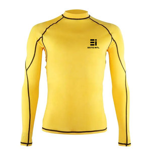 เสื้อรัดกล้ามเนื้อ MMA แขนยาว 140 กรัม คุณภาพสูง สีพื้น ดีไซน์ตามสั่ง แห้งเร็ว ขายส่ง เสื้อผ้าออกกำลังกายสำหรับผู้ชาย - Product Image 1