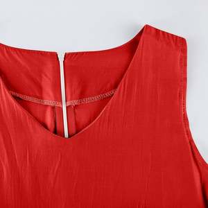 เดรสแม็กซี่ยาวลำลองสำหรับผู้หญิงผ้าเรยอน100% ยาวแขนกุดทรงหลวมสีแดงเรียบง่ายหรูหรา - Product Image 5