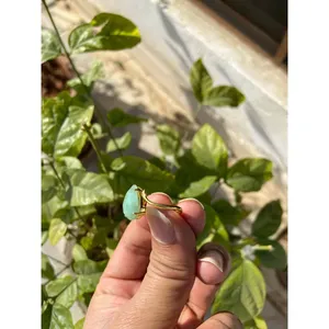 Bague en Or Blanc 14K et Argent 925 avec Turquoise Naturelle Taillée Émeraude, Bijou Fin Rhodié pour Usage Quotidien, Sertie d'Émeraude en Sertissage Bezel - Product Image 2