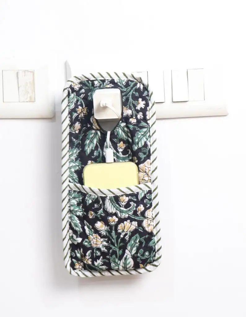 Красивые стеганые Чехлы для мобильных телефонов с цветочным принтом и застежкой-молнией, сумка из хлопчатобумажной ткани для женщин