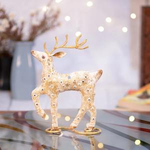 Sculptures de fruits en laiton de qualité supérieure en finition or noir Accents décoratifs élégants pour la décoration intérieure moderne et les objets d'affichage de bureau - Product Image 4