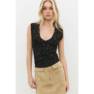 Top Brillante sin Mangas con Cuello en V y Corte Ajustado - Product Image 1