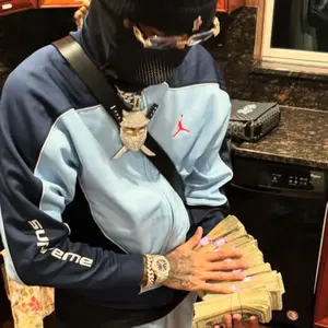 จี้เพชรโมอิสซาไนต์ทรงการ์ตูนฮิปฮอปแบบคริสเตียน ดีไซน์ CONCEPTION GGl ประดับเพชร VVS เหมือนเพชรแท้ ตัวเรือนเงินแท้ 925 ชุบทองคำขาว สำหรับผู้ชาย - Product Image 3