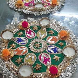 Support à fleurs de mariage élégant en or, plastique écologique pour la décoration de la maison et des mariages, rehausse l'esthétique festive, Pâques, Diwali - Product Image 6