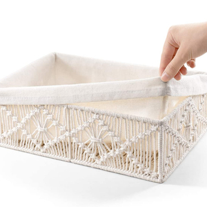 Meilleure vente de paniers de rangement en macramé tissé en corde de coton en fibre naturelle avec une finition chic, parfaits pour la décoration intérieure élégante - Product Image 2