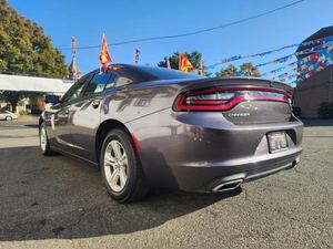 รถดอดจ์ ชาร์จเจอร์ SXT RWD ปี 2022 สภาพดี ใช้งานน้อย พวงมาลัยซ้าย 200-250 แรงม้า 200-300 นิวตันเมตร วิ่ง 50,001-75,000 ไมล์ มาตรฐานยูโร 3 - Product Image 4