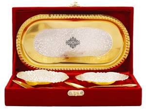 IndianArtVilla Argent Plaqué Or Poli Design Gaufré Ensemble de 2 Bol avec Cuillères et Plateau Maison Hôtel & Restaurant Utilisation - Product Image 3