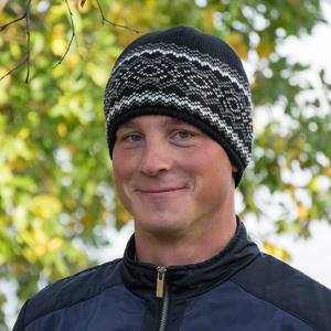 Bonnet en tricot jacquard avec logo OEM Chapeau personnalisé pour la mode hivernale et les campagnes promotionnelles - Product Image 3