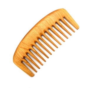 Peignes à cheveux noirs écologiques faits à la main, manche en bois, matériau en corne, logo personnalisé pour une utilisation commerciale dans les salons par Saniya Handicraft - Product Image 5