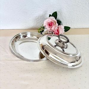 Plat de service professionnel en acier inoxydable, idéal pour les services de traiteur, les hôtels, les restaurants et les événements gastronomiques spéciaux - Product Image 6