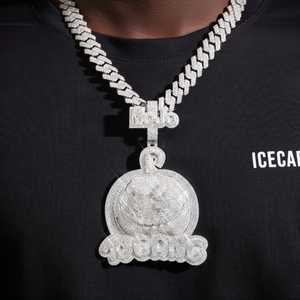 Pendentif personnalisé en moissanite Mojo Pumpkin avec logo, en or 14 carats – Catégorie de produit premium pour pendentifs et breloques - Product Image 4