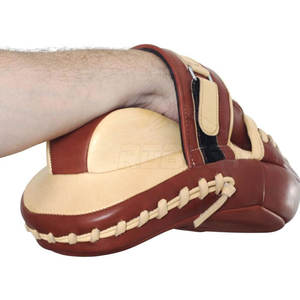 Pads de frappe en cuir souple pour un entraînement sûr des mains et des poings, évacuation de l'humidité, prise facile pour l'entraînement en salle de sport - Product Image 4