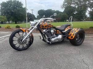 Motocicleta usada Big Dog Bulldog 2022 a bajo precio en venta - Product Image 2