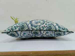 Cojín estampado de algodón Amreli 100% y funda de almohada delantera y trasera para uso doméstico y hotelero - Product Image 2