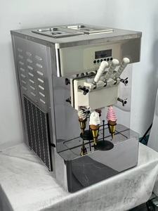 Commerciële softijsmachine van roestvrij staal, 2+1 gemengde smaken, 3D-spuitmondjes, professionele kwaliteit - Product Image 4
