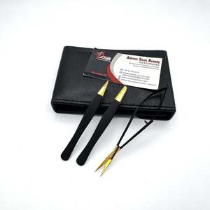 Juego de Pinzas y Tijeras para Cejas Profesionales ASB, Hechas a Mano, de Acero Inoxidable, Inclinadas, de Precisión, 3 Piezas, Negro y Dorado Premium - Product Image 1