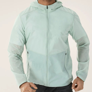 Veste coupe-vent pour homme tendance, respirante, légère, coupe moderne, vêtements de voyage, imperméable, à capuche, douce, chaude, indispensable - Product Image 1