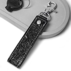 Llavero de Cuero Genuino Negro con Diseño de Bucle, Impresión Tipográfica Artesanal Premium, Logotipo Personalizado para Uso Diario y Corporativo - Product Image 1