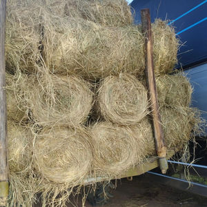 Rouleaux de paille vietnamiens de qualité supérieure Solution durable et écologique pour diverses applications - Product Image 1