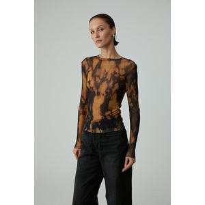 ETHIQUET SARAI เสื้อเบลาส์ลายพิมพ์แขนยาวทรงเข้ารูปสำหรับผู้หญิง - Product Image 1