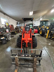 Mini-chargeuse sur pneus Kubota industrielle pour travaux de construction avec moteur IoT et godet de terrassement, vente en gros - Product Image 3