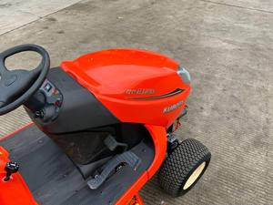 KUBOTA GR2120 RIDE-<b>ON</b> MOWER FOR SALE - Product Image 5