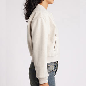 Chaqueta universitaria con logotipo personalizado de alta calidad para mujer, chaqueta de lana con letras de manga larga de nuevo estilo - Product Image 4