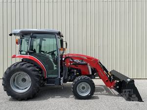 Tracteur à roues MASSEY FERGUSON 2M.50 4WD 160HP Engine 4x4 Drive Type pour ferme et jardin - Product Image 3
