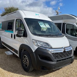 Caravan Mobile Home Motorhome with Steel & Aluminum Construction 4-6 Passengers One Bedroom Euro 6 Ready for Camping & Car Use - Product Image 6
