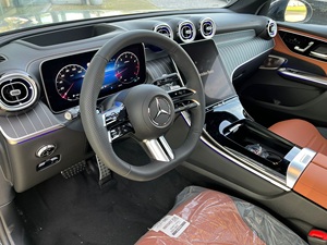 SUV Mercedes Classe GLC 300 4MATIC 2.0L Xăng 2.0L xăng tự động Ref 3090 Châu Âu Thương hiệu Mới neger đăng ký - Product Image 5