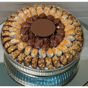 Bol à chocolat en métal argenté de qualité de luxe Bol de service à chocolat moderne Bonbons Desserts Plat de service pour occasions spéciales - Product Image 1