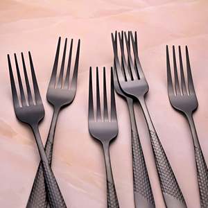 Ensemble de 6 petites fourchettes en acier inoxydable noir velours, écologiques, comprenant des fourchettes à dîner, à fruits et à salade, fabriquées en bois et en métal - Product Image 2
