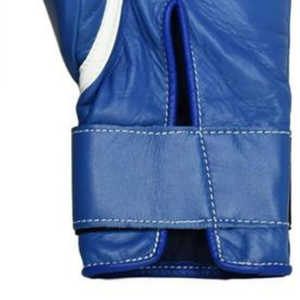 Gants de boxe professionnels en cuir bleu avec fermeture velcro au poignet, gants d'entraînement et de sparring pour hommes et femmes - Product Image 6