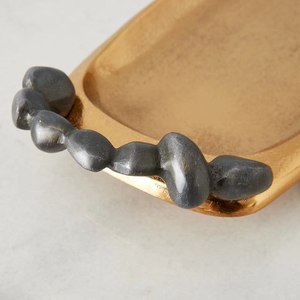 Plateau de service rustique en aluminium de qualité supérieure, à un seul niveau, personnalisable, avec poignées métalliques, compatible lave-vaisselle, vaisselle de cuisine pour la maison, Inde - Product Image 5