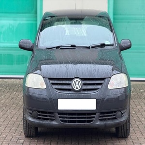VOLKSWAGEN FOX 1.2 6V d'occasion 2010, conduite à gauche/droite - Product Image 1