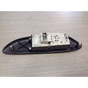 แผงปุ่มด้านหน้าซ้ายโตโยต้า ยาริส ซีรีส์(03>05) - Product Image 1