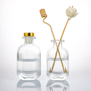 Venta al por mayor de botellas de vidrio con tapa de rosca de <span class=keywords><strong>50ml</strong></span>, 100ml, 150ml para difusores de varillas, aceites de aromaterapia, perfumes y recargas de flores secas - Product Image 2