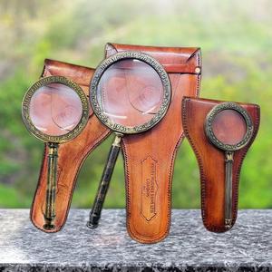 Loupe Antique Henry London en Laiton Style Marin Vintage avec Étui en Cuir Différentes Tailles - Product Image 1