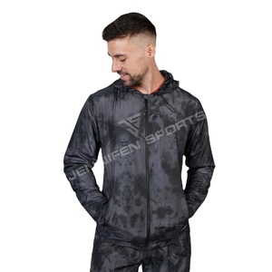 Conjunto de Chaqueta y Pantalones Deportivos de Nylon con Logotipo Personalizado, Chaqueta Cortavientos Transpirable con Forro Polar y Pantalones Tie-Dye - Product Image 1