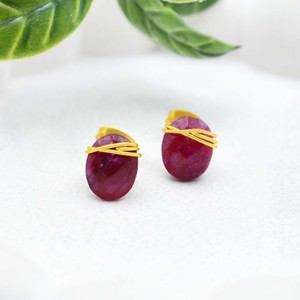 Boucles d'oreilles ovales en rubis faites à la main, enroulées autour de fils, 8-10 mm, en laiton et argent, bijoux en pierres précieuses, cadeau - Product Image 3