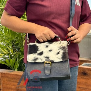 กระเป๋าแฟชั่นมีฝาปิดขนาดเล็กกระเป๋าสะพายไหล่หนังวัวสำหรับผู้หญิงกระเป๋าสะพายข้างหนังวัวแท้สุดหรูกระเป๋าถือแบบทันสมัย - Product Image 1