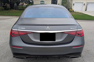 Mercedes-Benz S580 4Matic 2023 - Essence, faible kilométrage - Product Image 3