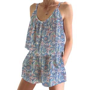 ชุดนอนลายดอกไม้สำหรับผู้หญิง ชุดนอน 2 ชิ้น เสื้อสายเดี่ยวระบาย กางเกงขาสั้น ชุดนอนแบบรัดรูป สายเดี่ยว ชุดนอน - Product Image 1